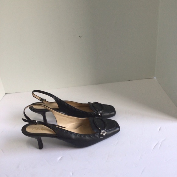 Cole Haan black leather slingbacks.  Size 9 - Picture 4 of 10